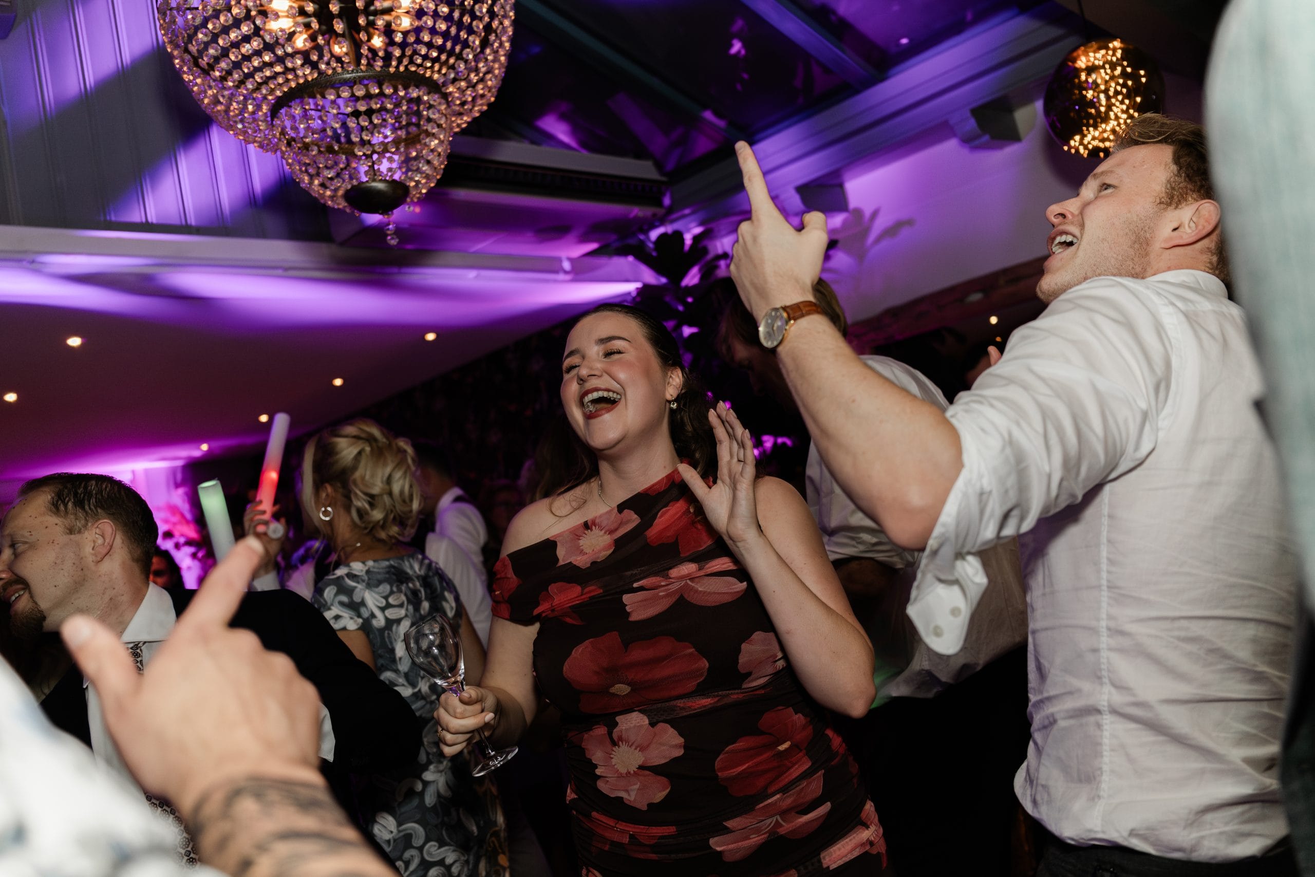 Hoeveel uur feestfotografie heb je nodig op je bruiloft?